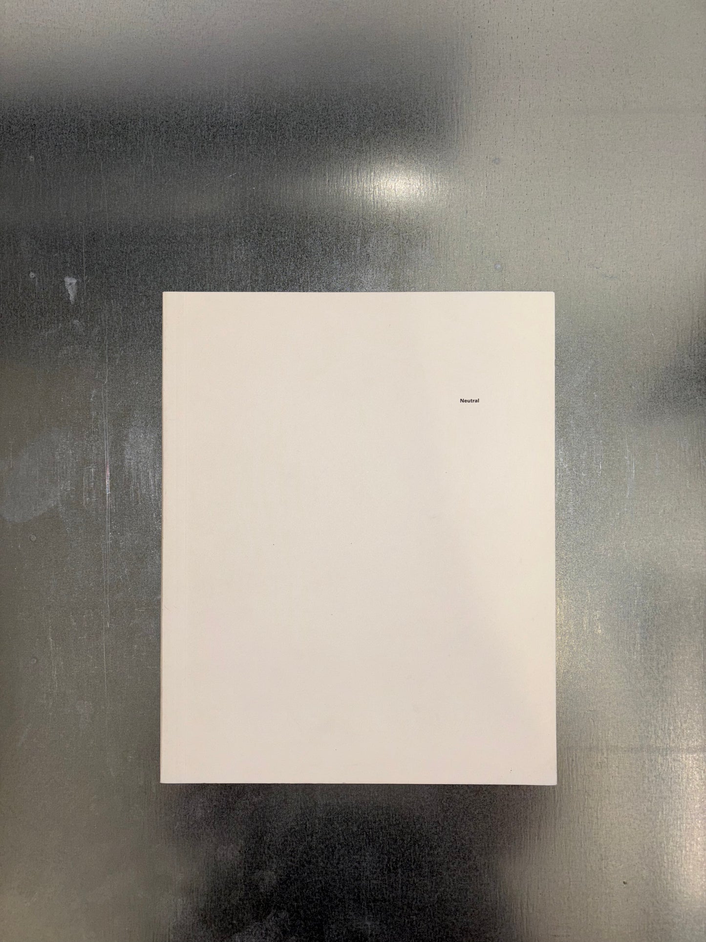 Neutral – Kai Bernau